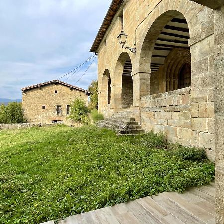Palacio De Aralar Familias Oskotz Luaran gambar