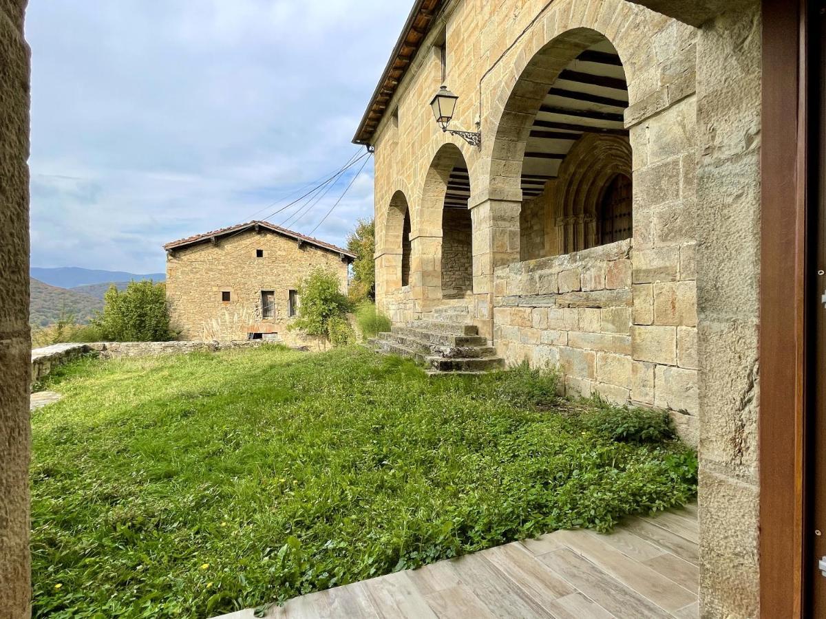 Palacio De Aralar Familias Oskotz Luaran gambar